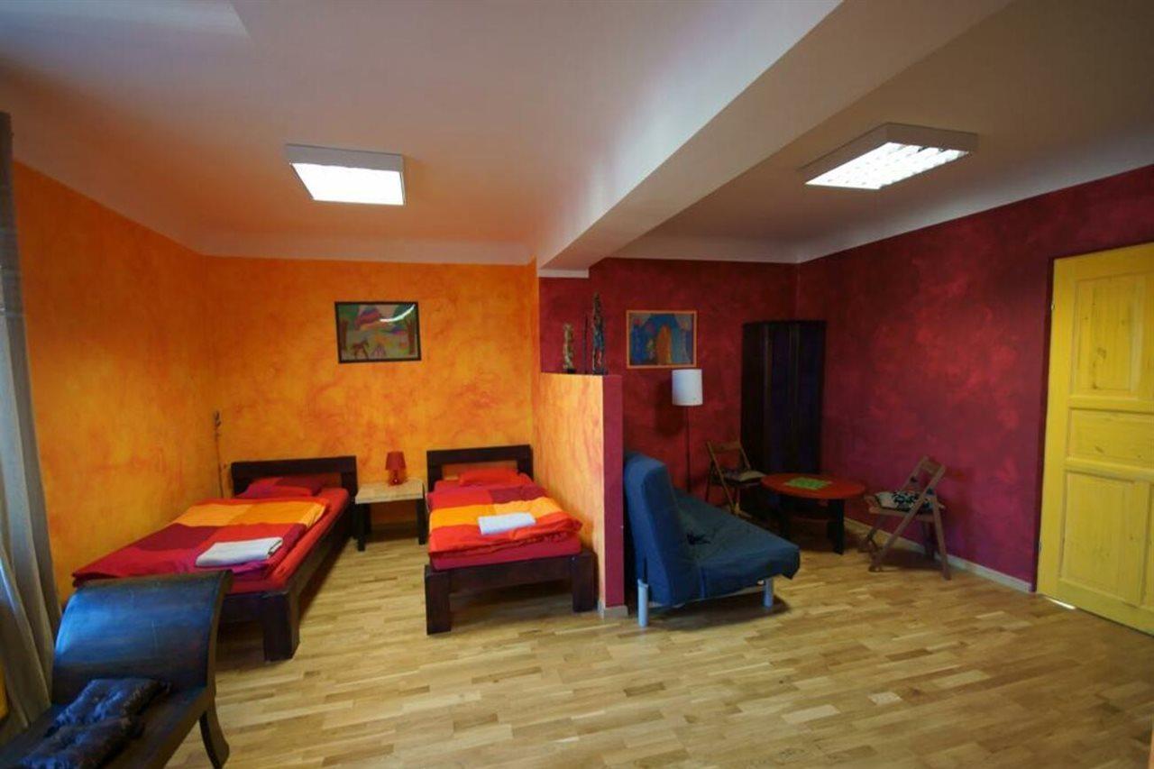 El Hostel Warsaw Exterior photo