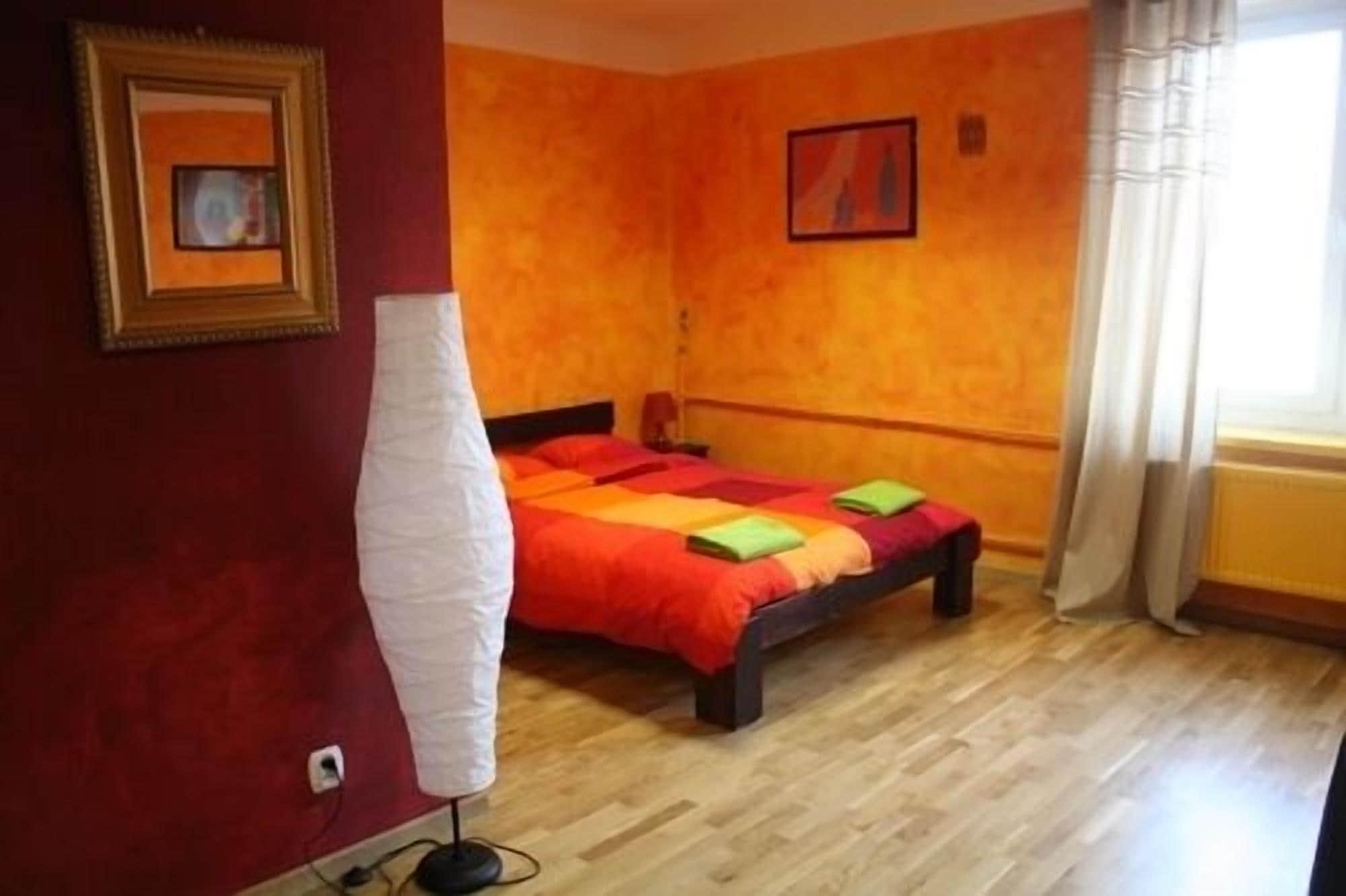 El Hostel Warsaw Exterior photo