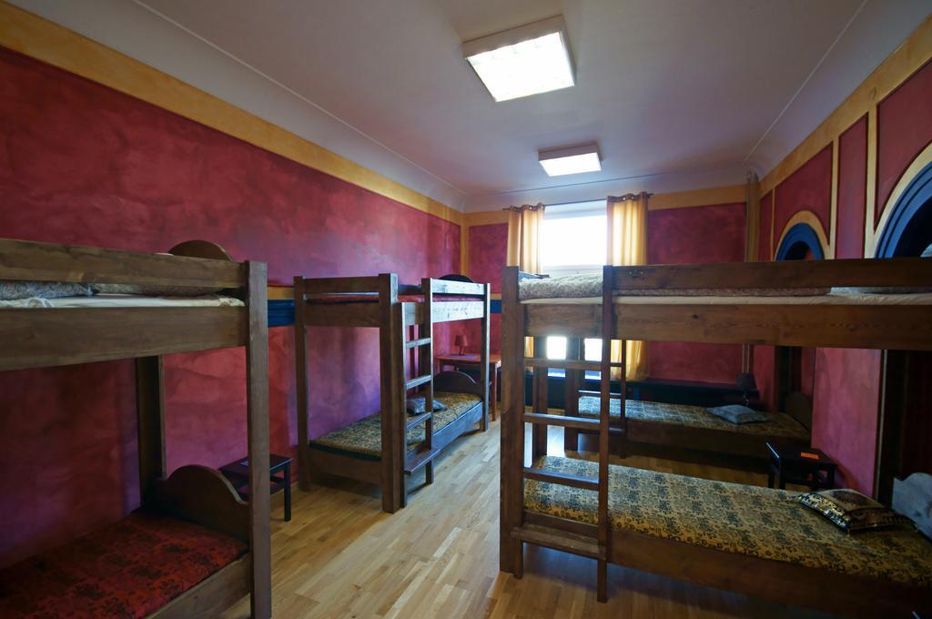 El Hostel Warsaw Exterior photo