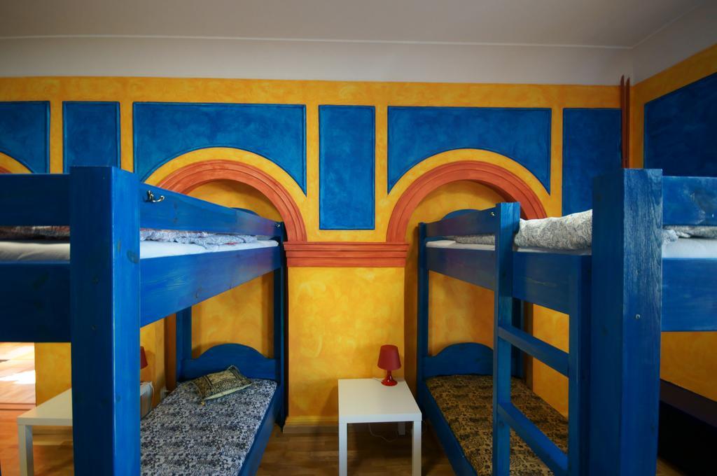 El Hostel Warsaw Exterior photo